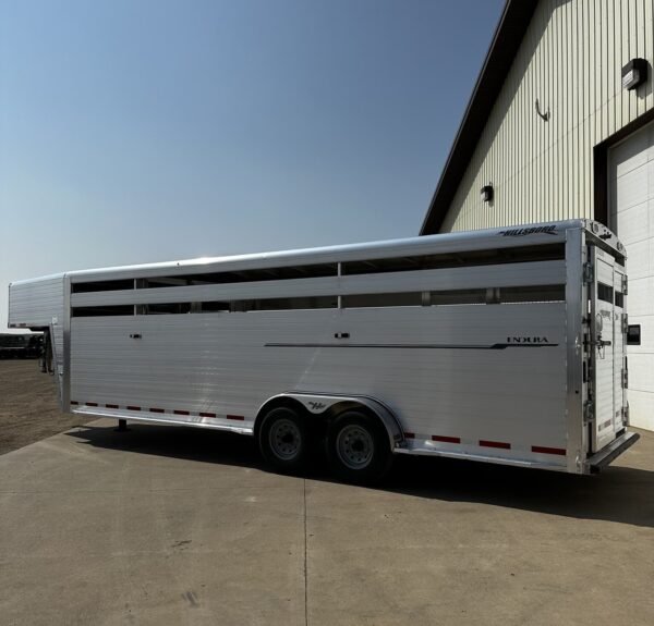New 2024 Hillsboro 24′ Livestock Trailer – Three Compartments - Image 13