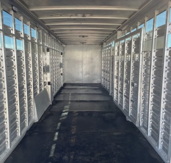2013 Featherlite 30FT Stock Combo – 3 Compartments - Image 9