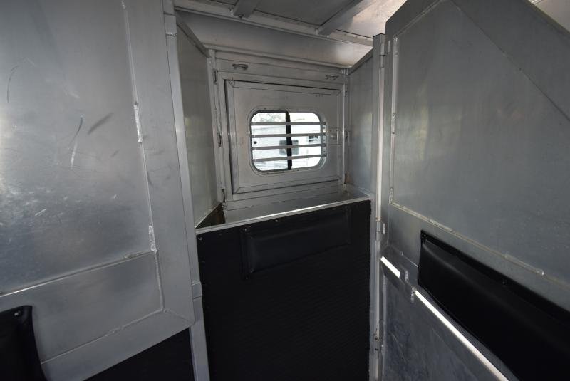 2008 C and C Trailers 4 Horse Bumper Horse Trailer - Image 12