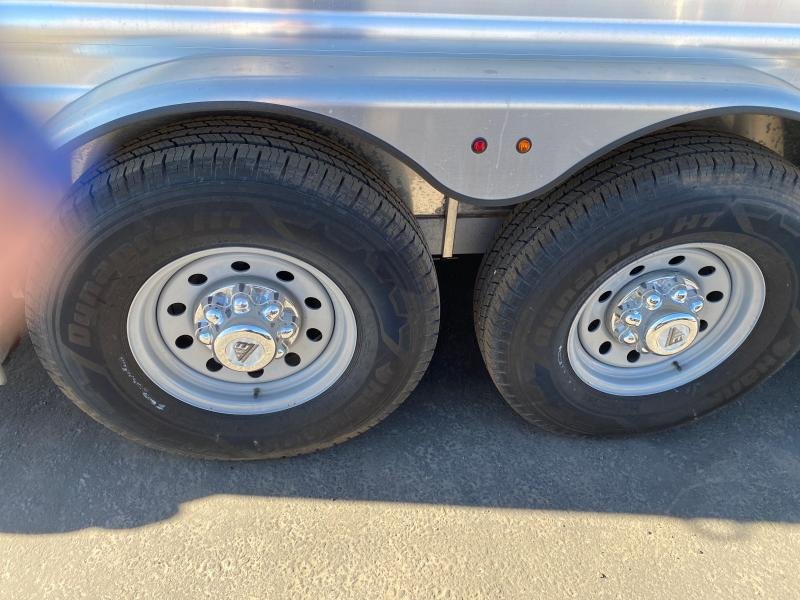 2021 Elite Trailers Slant Load 5 Horse Slant Load - Image 11