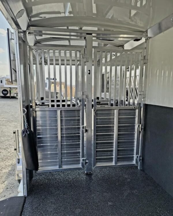 Four Horse Trailers