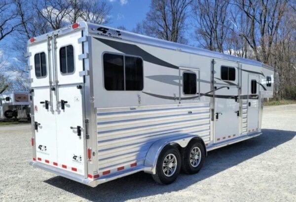 Four Horse Trailers