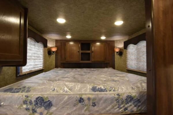 2018 Lakota Charger LQ Stock Trailer with 9′ Short Wall - Image 27