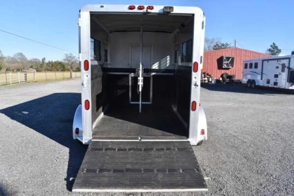 Used 1998 Silver Star 2HGN 2 Horse Trailer with 6′ Short Wall - Image 11