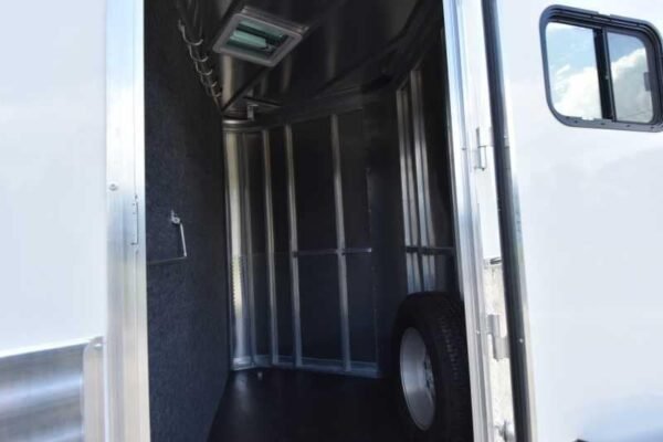 2018 Lakota 84HBPSL 4 Horse Trailer with 2′ Short Wall - Image 4