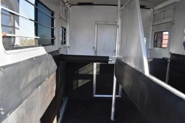 Used 1998 Silver Star 2HGN 2 Horse Trailer with 6′ Short Wall - Image 12