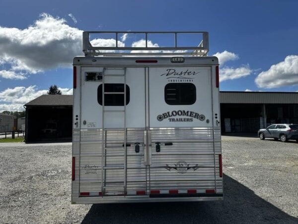2009 Bloomer Trailers Evolution 10th Anniversary Edition 3-H 11′ LQ - Image 6