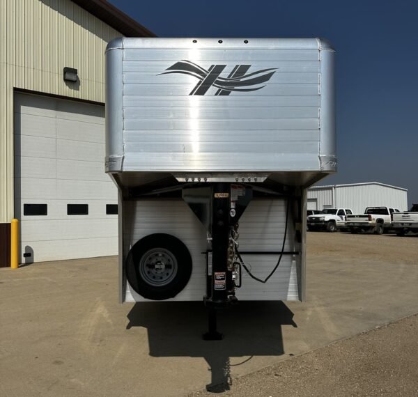 New 2024 Hillsboro 24′ Livestock Trailer – Three Compartments - Image 17